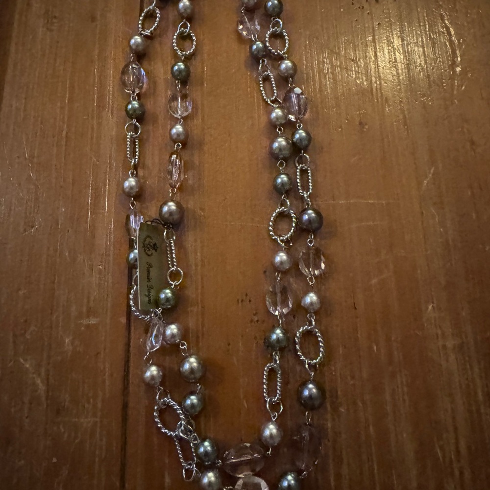 Premier Designs Silver and Lavender Necklace